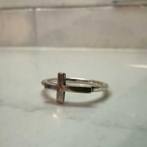 James Avery Dainty Silver Cross Ring